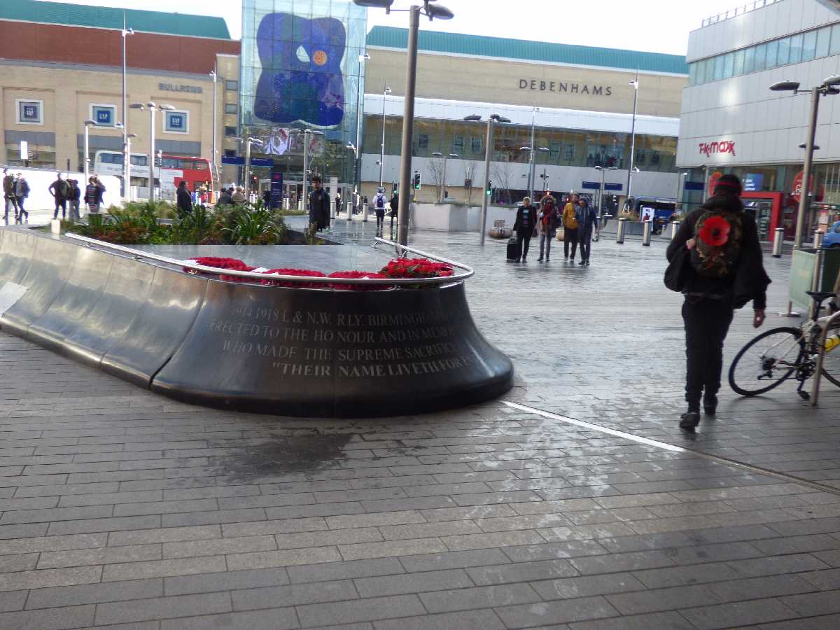 War Memorial New Street Station